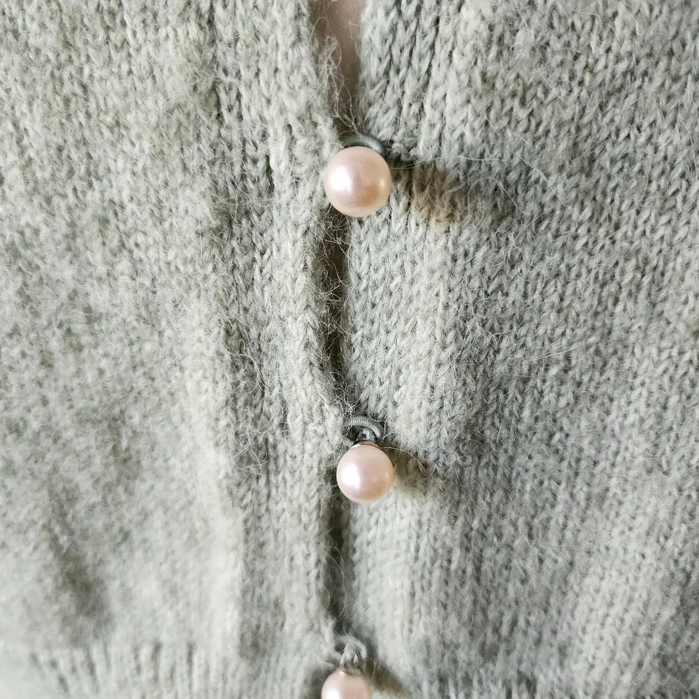 SOLD Mango Pearl NWOT Button Knit Cardigan | S | Puff/Peasant Sleeve - Picture 8 of 8